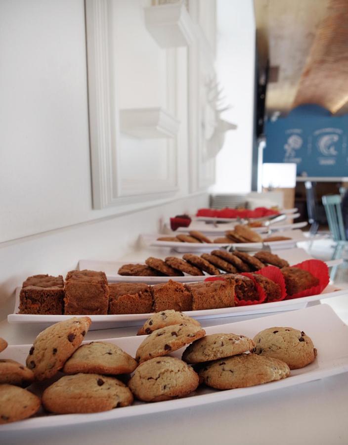 Hotel Catedral La Paz Ngoại thất bức ảnh A selection of Italian cookies